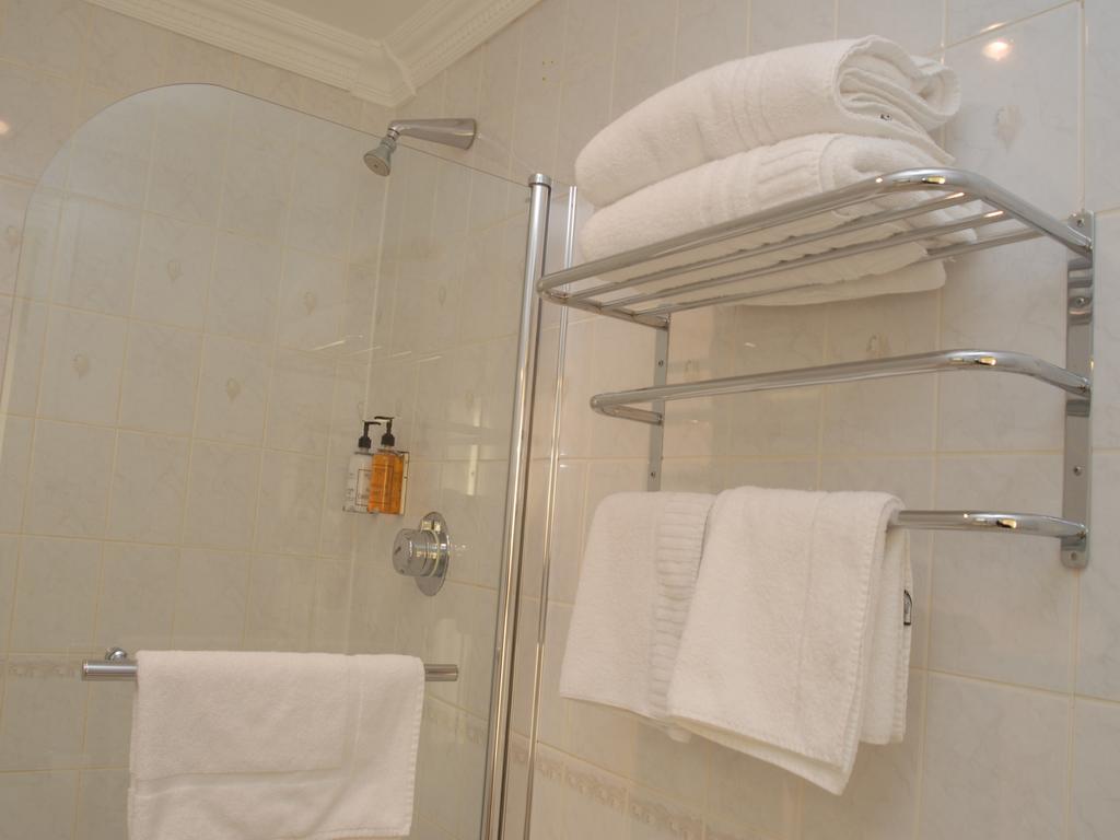 Hotel Gatwick Cambridge Horley