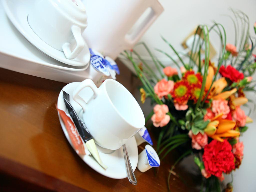 Gatwick Cambridge Hotel 4*