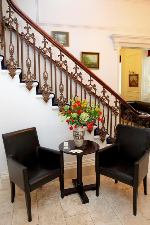 Hotel Gatwick Cambridge 4*
